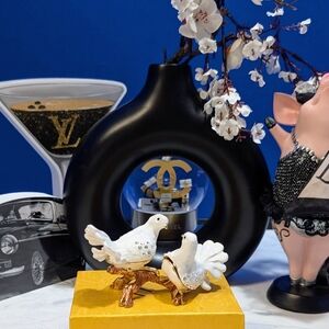 Jewelry /Trinket Box - Double Doves